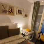 Center ,1minute Gare Montparnasse ,rue De Renne 6 Eme, Close To Eifel Tour ,notre Dame And Louvre Meusm,aoesome Place ,good For Trip * פריז